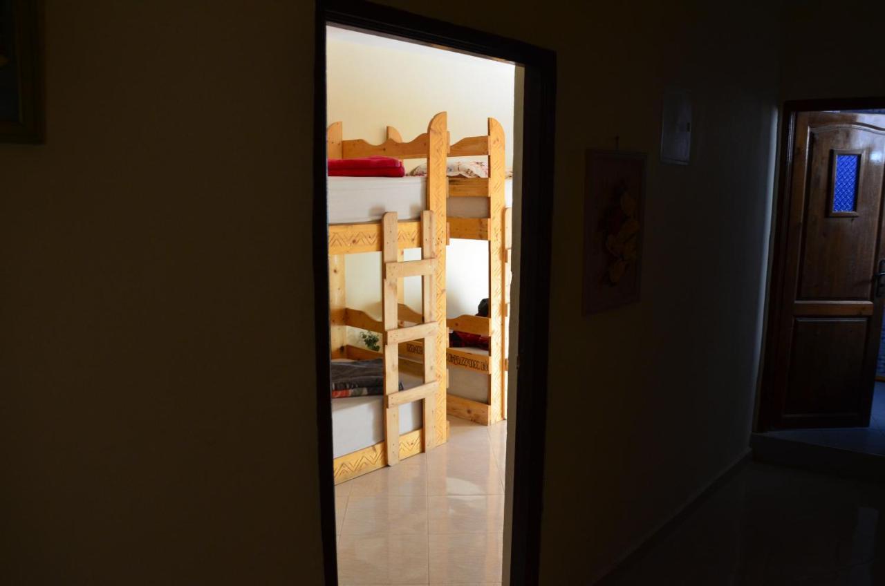 Tayought Surf Hostel Тагазут Экстерьер фото