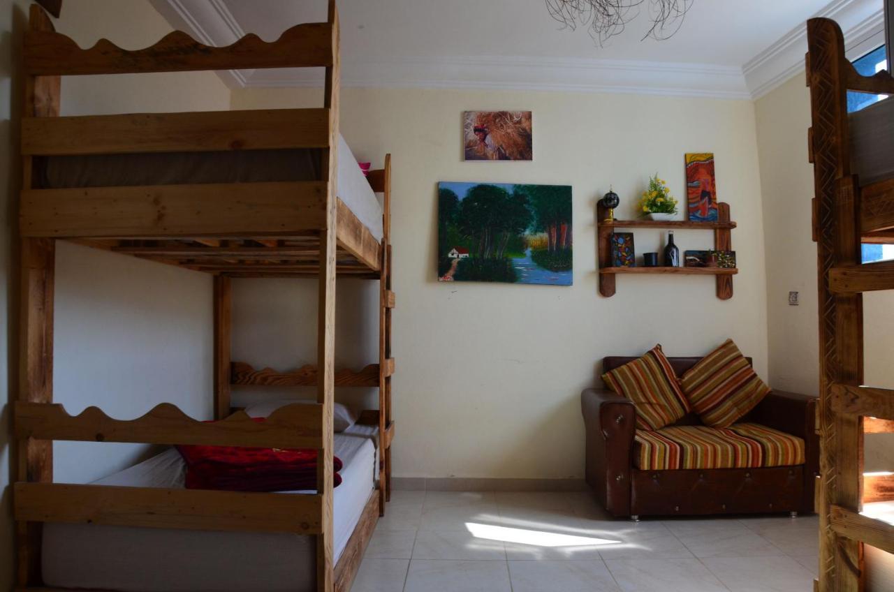 Tayought Surf Hostel Тагазут Экстерьер фото