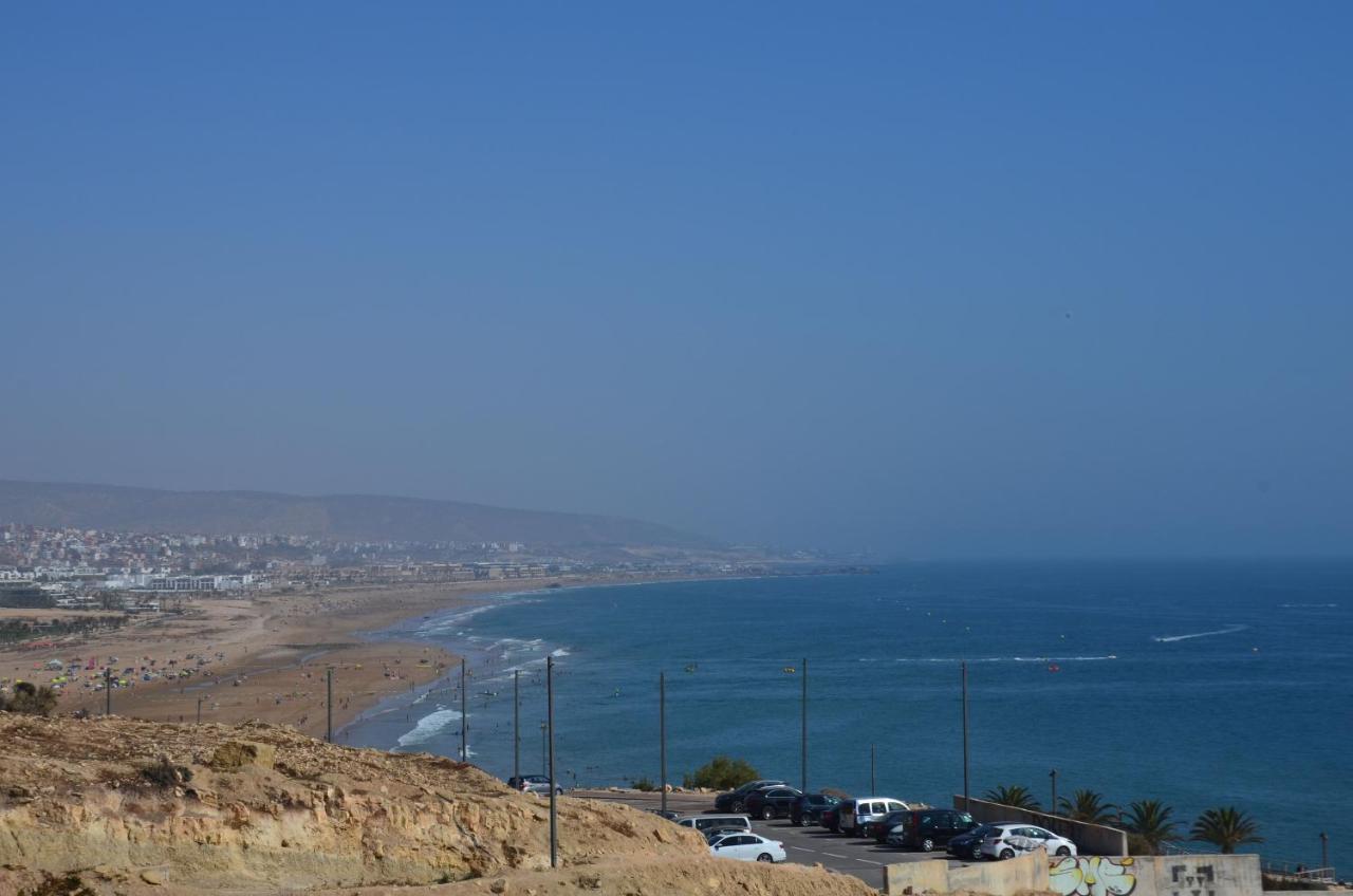 Tayought Surf Hostel Тагазут Экстерьер фото