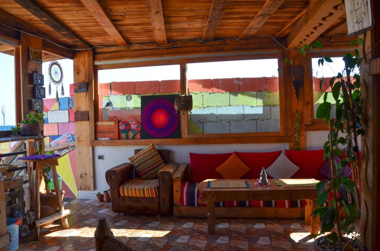Tayought Surf Hostel Тагазут Экстерьер фото