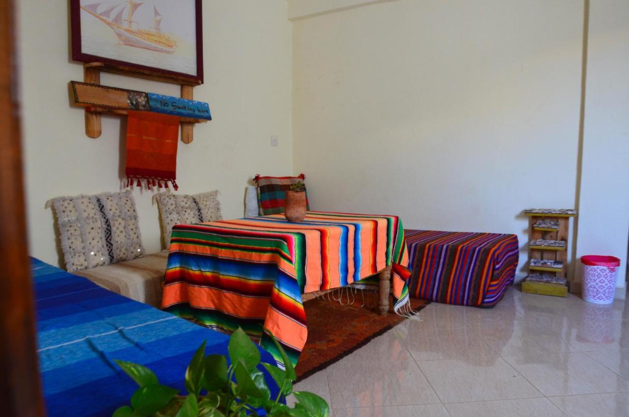 Tayought Surf Hostel Тагазут Экстерьер фото